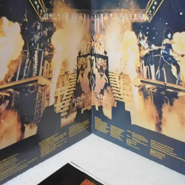 Kiss - Alive II 2 Two 2x LP Record Album With Booklet For Sale
