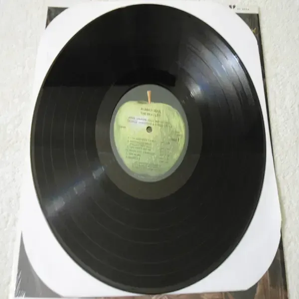 The Beatles - Rubber Soul UK 1976 6th Press Vinyl LP For Sale