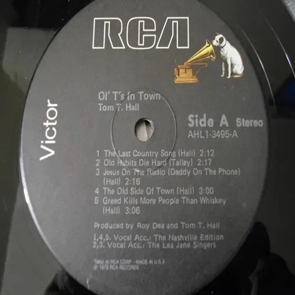 Tom T. Hall - Ol' T's In Town LP Vinyl Record For Sale