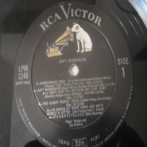 Fats Waller - Ain't Misbehavin' LP Vinyl Record For Sale