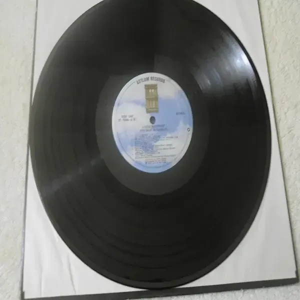 Linda Ronstadt - Prisoner In Disguise Vinyl LP Record For Sale