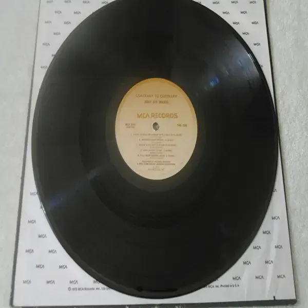 Jerry Jeff Walker - Contrary To Ordinary LP Vinyl Record For Sale