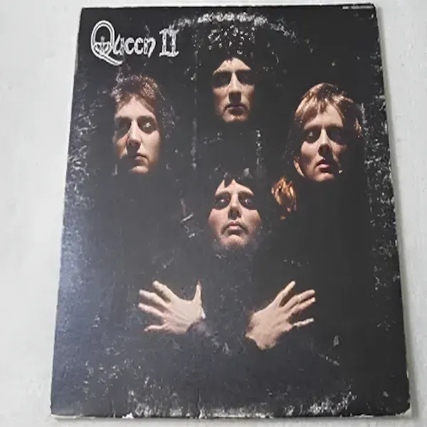 Queen - II LP Vinyl Record For Sale